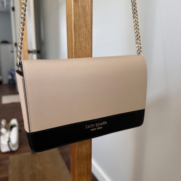 Kate Spade Crossbody - Picture 4 of 4
